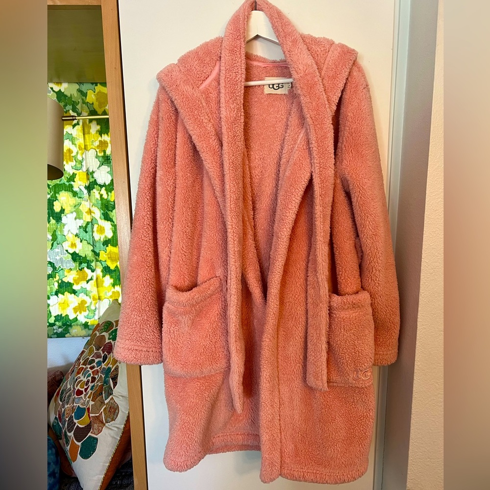 UGG Robe Pink Women’s Medium
